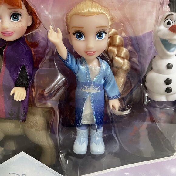 Disney Frozen II Petite Adventure 6" Dolls Gift Set Anna Elsa Olaf Kristoff NEW - Picture 5 of 16